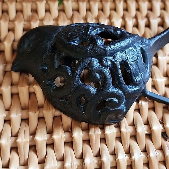 Wrought Iron Bird Hook Hanger - Picture 5 of 8